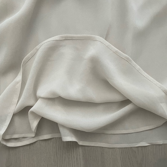 DAY by Birger Et Mikkelsen Classy Gauzy Sheer Taupe /Tan / Nude Blouse w Ruffles - Picture 2 of 7